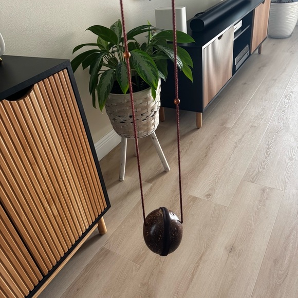 Vintage Natural Coconut Shell Crossbody Bag - Picture 2 of 5